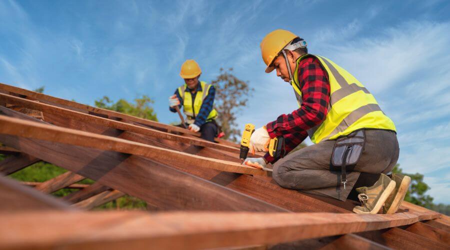 Professional gutter cleaning in Essex, MO